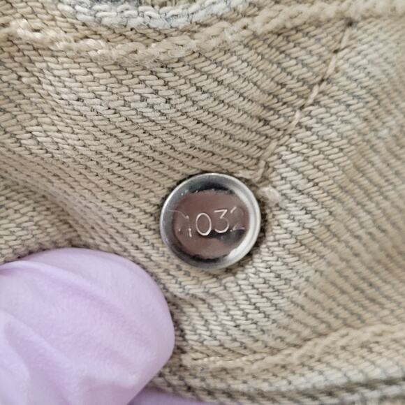 LEVIS 501 Button-Fly Straight Jeans 35x32 Beige - Picture 4 of 16